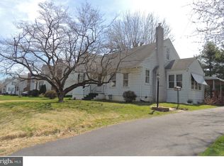1041 Meetinghouse Rd, Upper Chichester, PA 19061