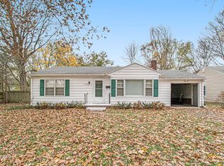 2922 Wellington Rd, Kalamazoo, MI 49008