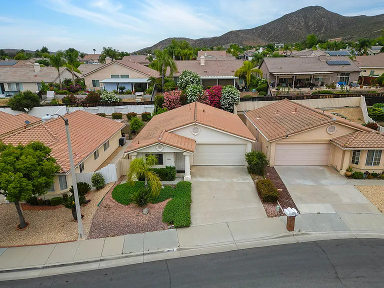 28144 Calle Vallarta — Photo 40