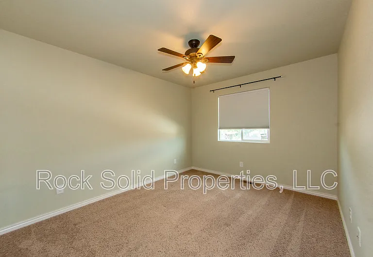 1031 Old Town Ln #1 — Photo 27