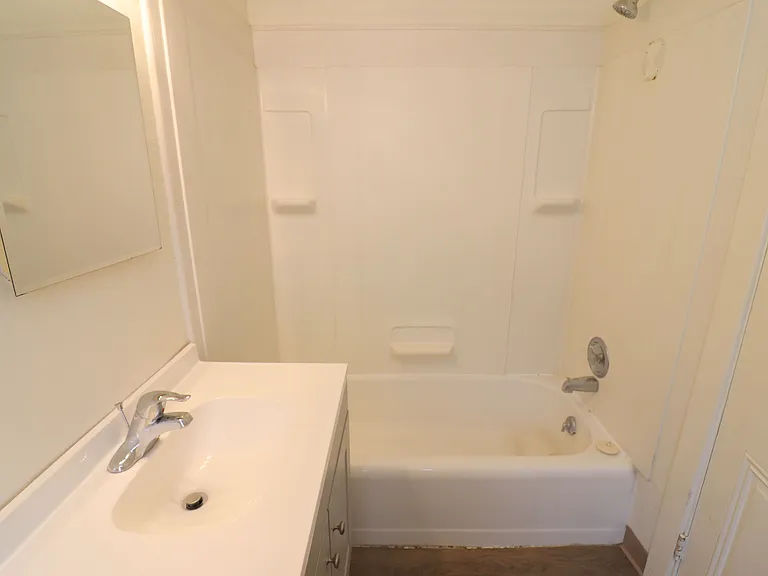 322 W Main St #3 — Photo 14