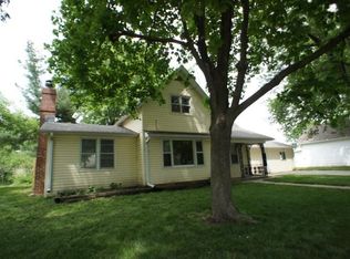 219 Pine St, Pleasant Dale, NE 68423