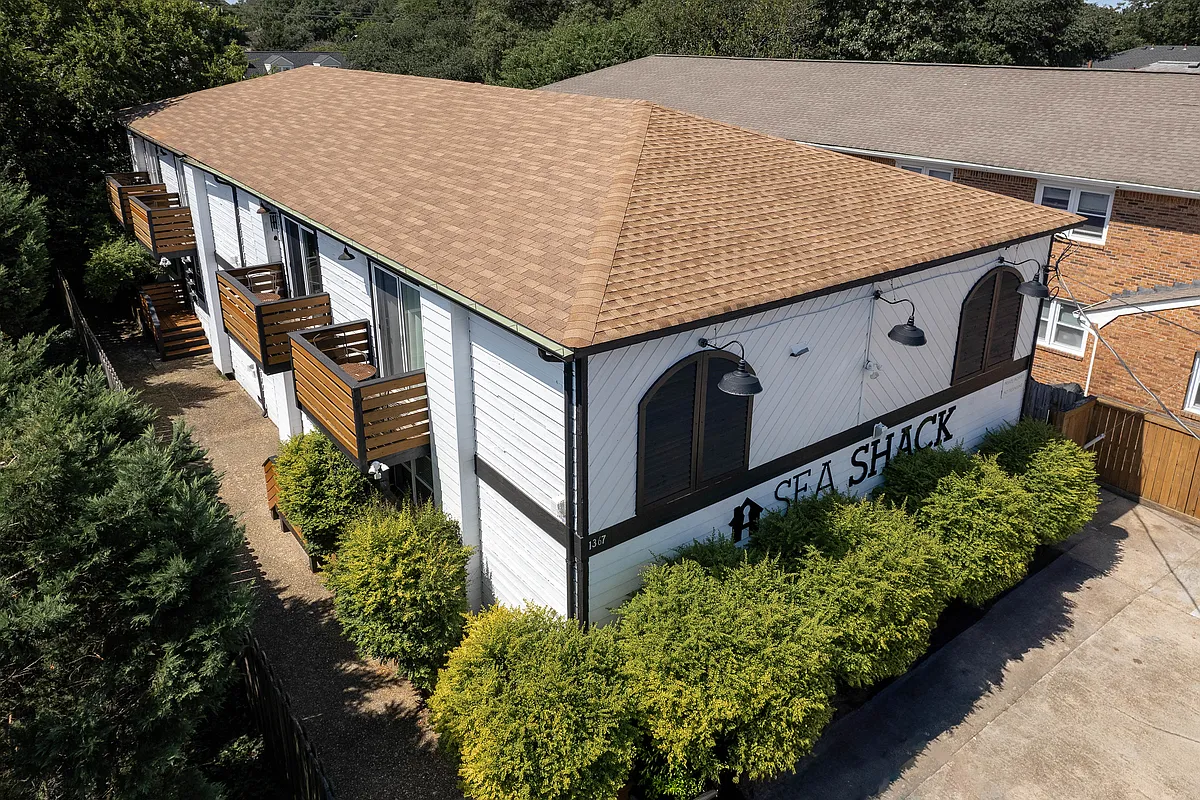 Building Photo - 1367 E Ocean View Ave (Seashack)