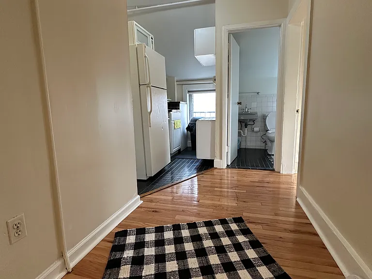 44 Remsen Ave #3 — Photo 8
