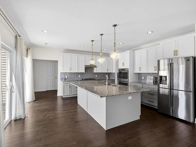 2707 Henry Moore Ln — Photo 11