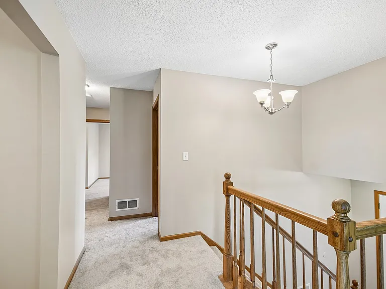 3525 Cory Ln — Photo 9