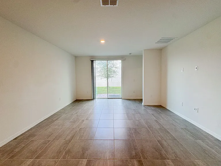 3533 Broadwing Blvd — Photo 9