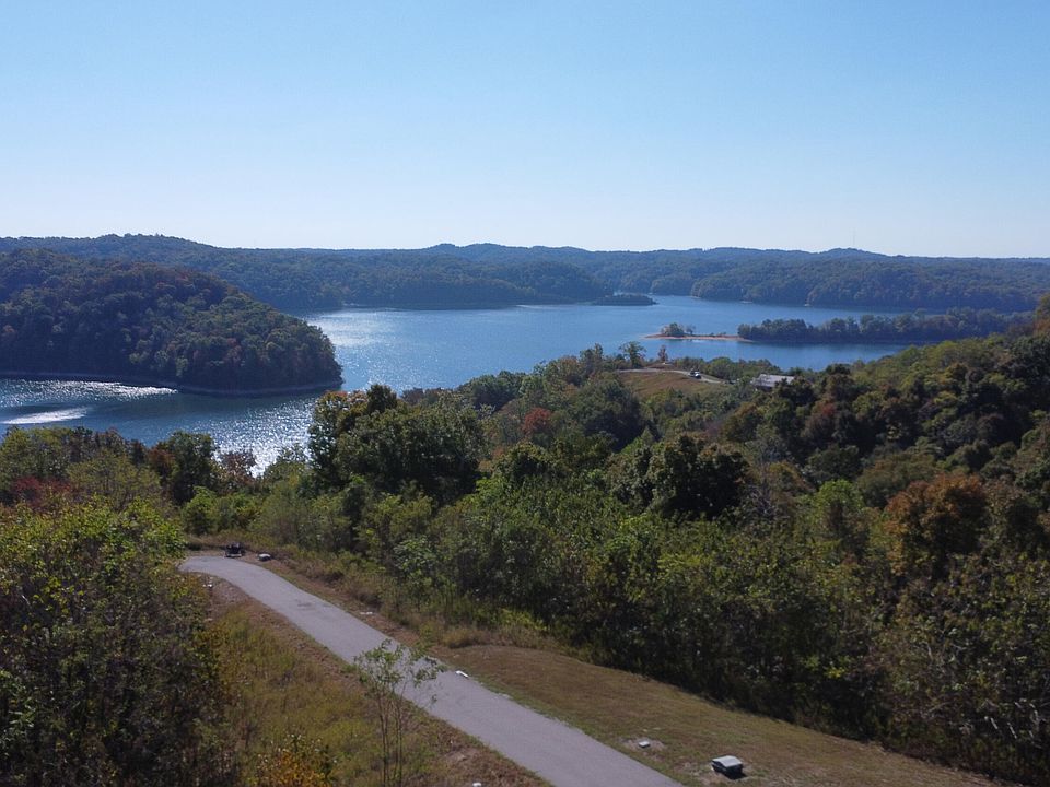 1st image of Crappie Ln
