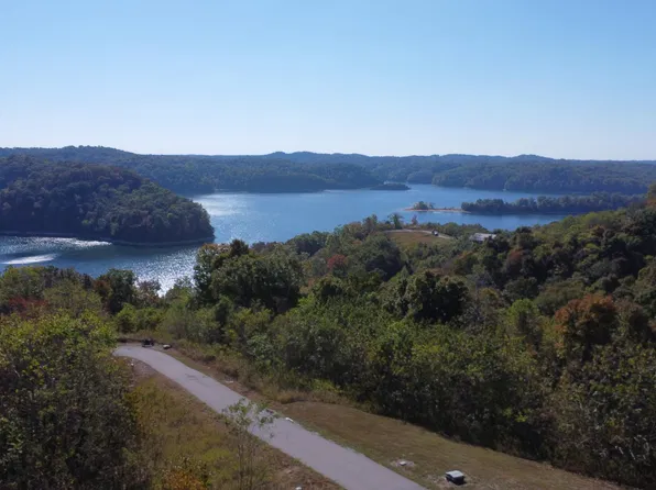 Crappie Ln, Celina, TN 38551