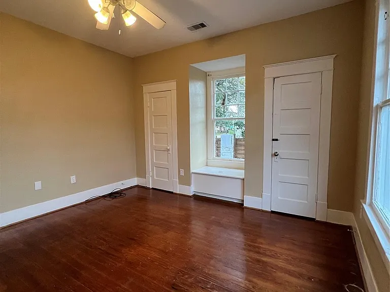 1328 Ursuline St — Photo 29