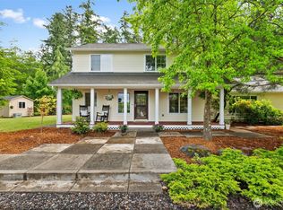 1412 Leschi Pl, Fox Island, WA