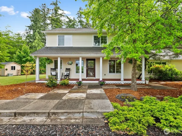 1412 Leschi Place, Fox Island, WA 98333