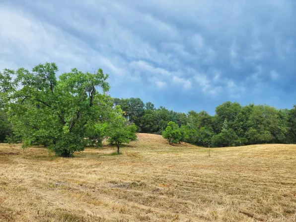 Walnut Hill Dr, Cool, CA 95614