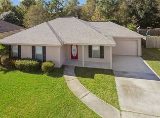 41145 Snowball Cir, Ponchatoula, LA 70454
