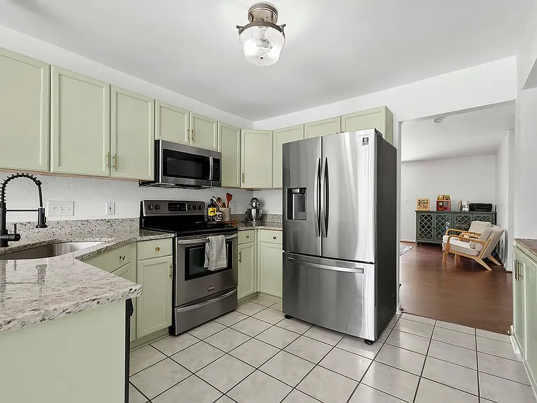 26 Michell Dr — Photo 6