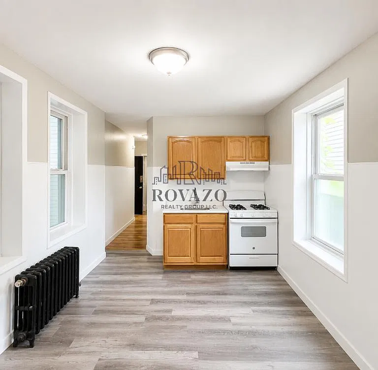 1 bed, 600 sqft, $1,595 — Photo 1