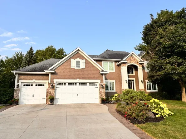 3173 Shady Cove Point NW, Prior Lake, MN 55372
