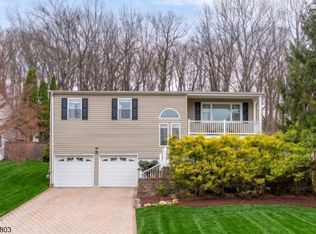 54 Highview Ter, Rockaway Twp., NJ 07801