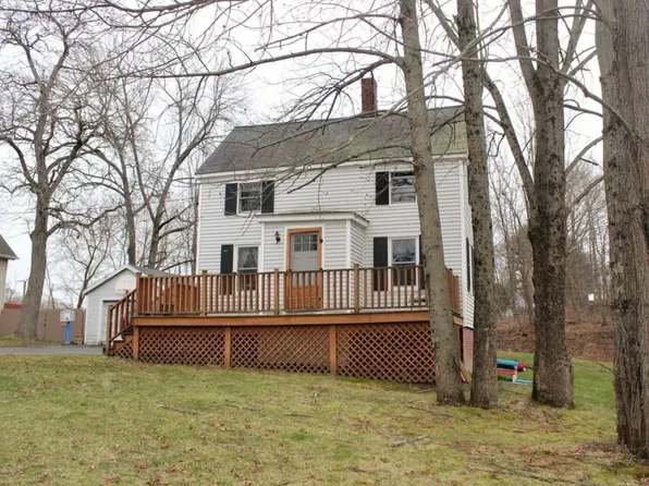 48 Giles St, Westbrook, ME 04092