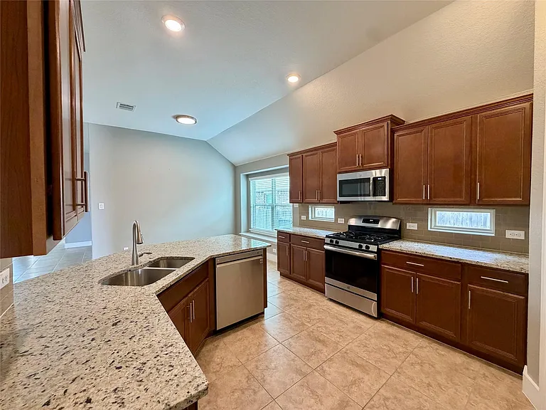 3328 Lauren Nicole Ln — Photo 8
