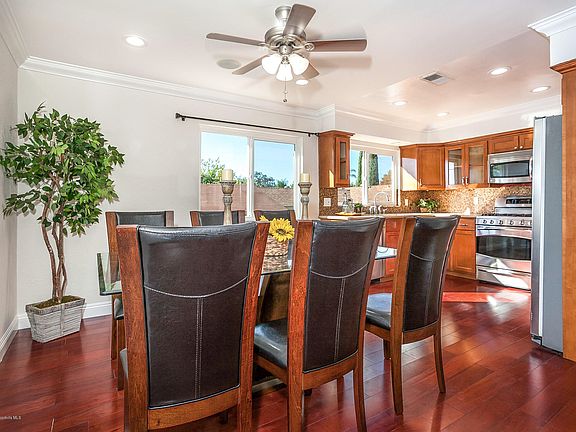 5th image of 506 N Mar Vista Ave APT 4