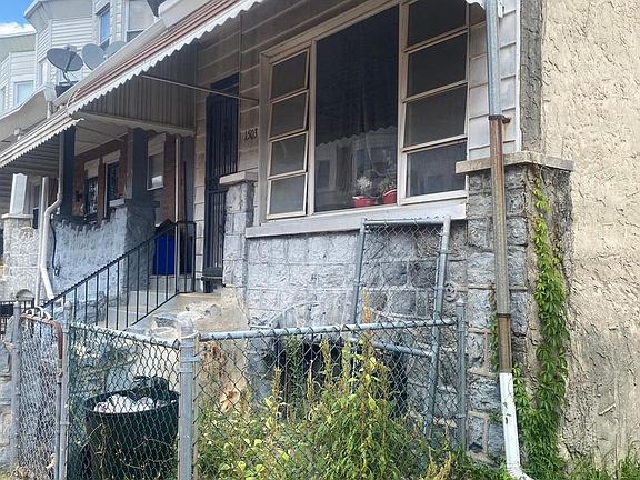 4th image of 1503 N Alden St
