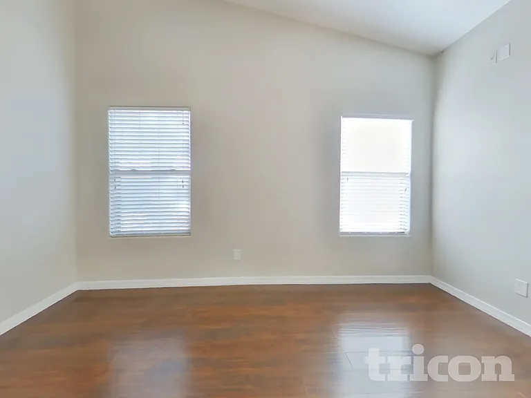 34527 N Karan Swiss Cir — Photo 7