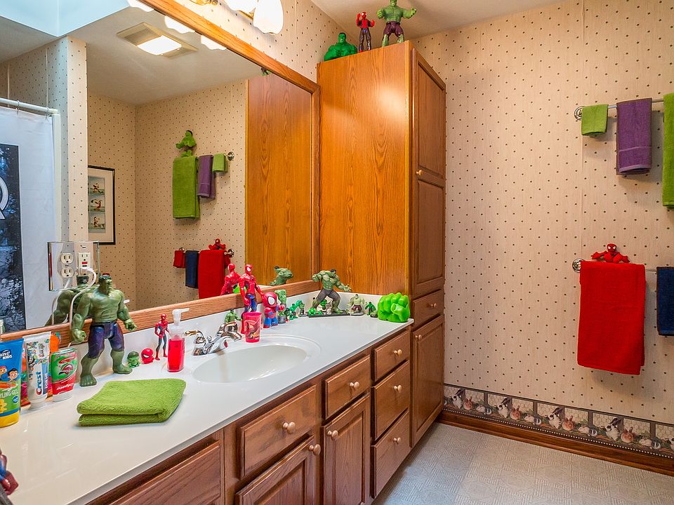 1st image of 5835 Cartago Dr