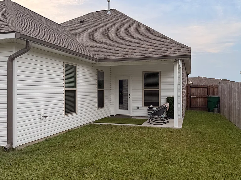 331 Weaver Way — Photo 5