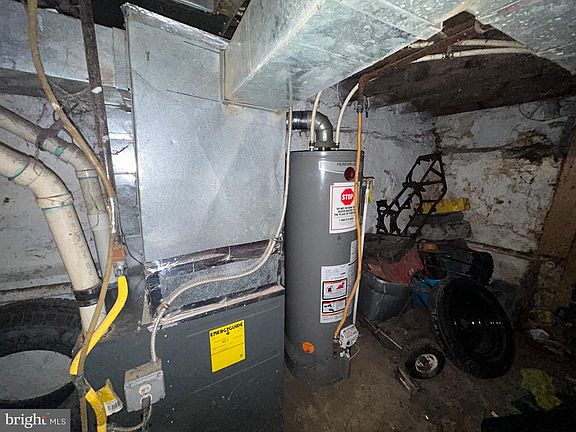 5th image of 116 N King St