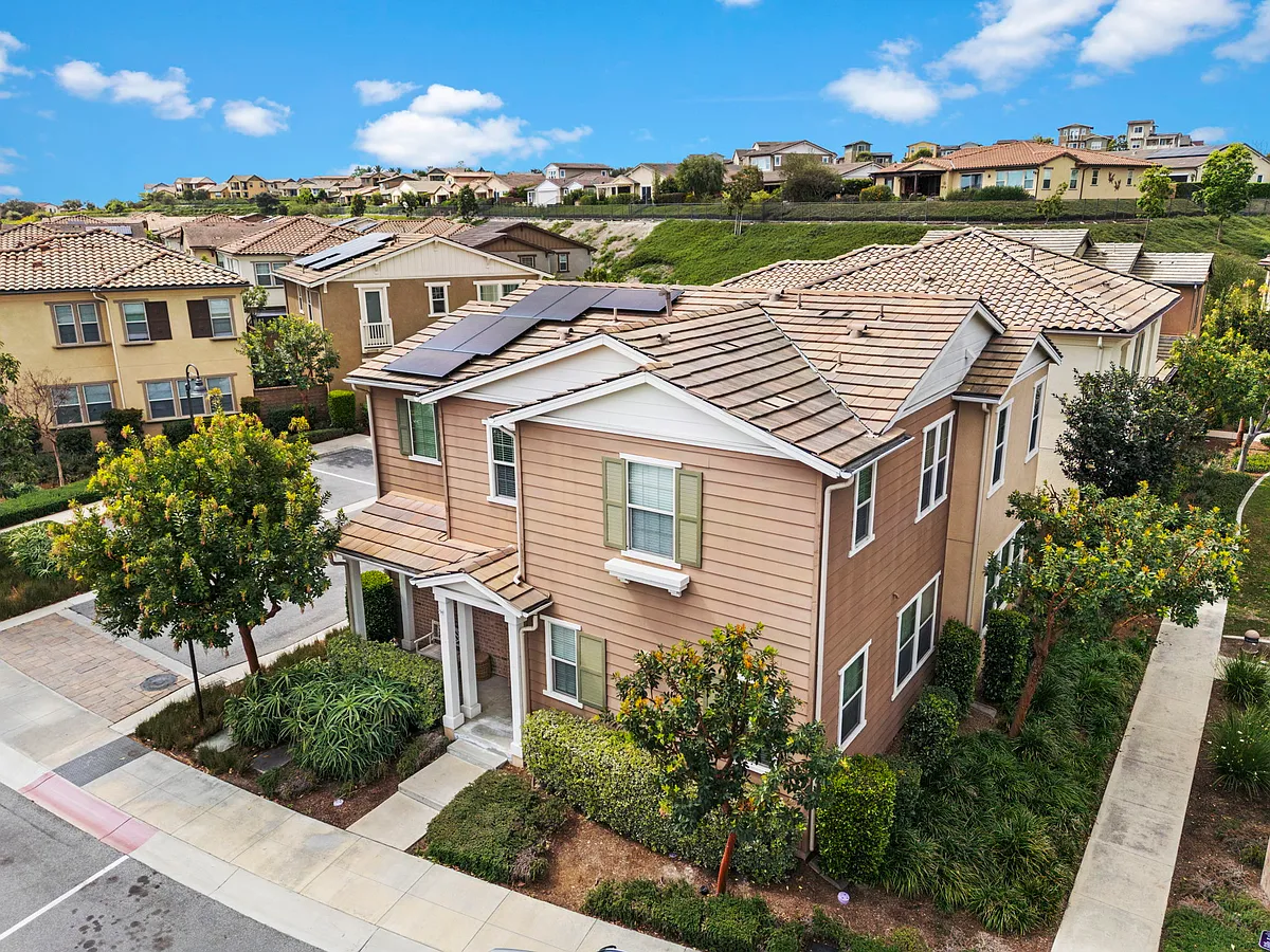 Building Photo - 37 Majeza Court Rancho