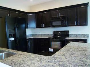 227 Blue Jacket Rd, Perrysburg, OH 43551