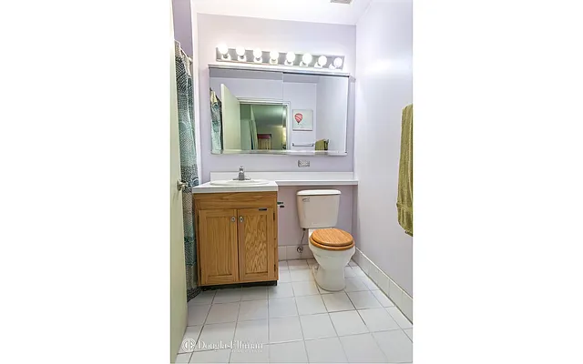 Sold by Douglas Elliman | media 15