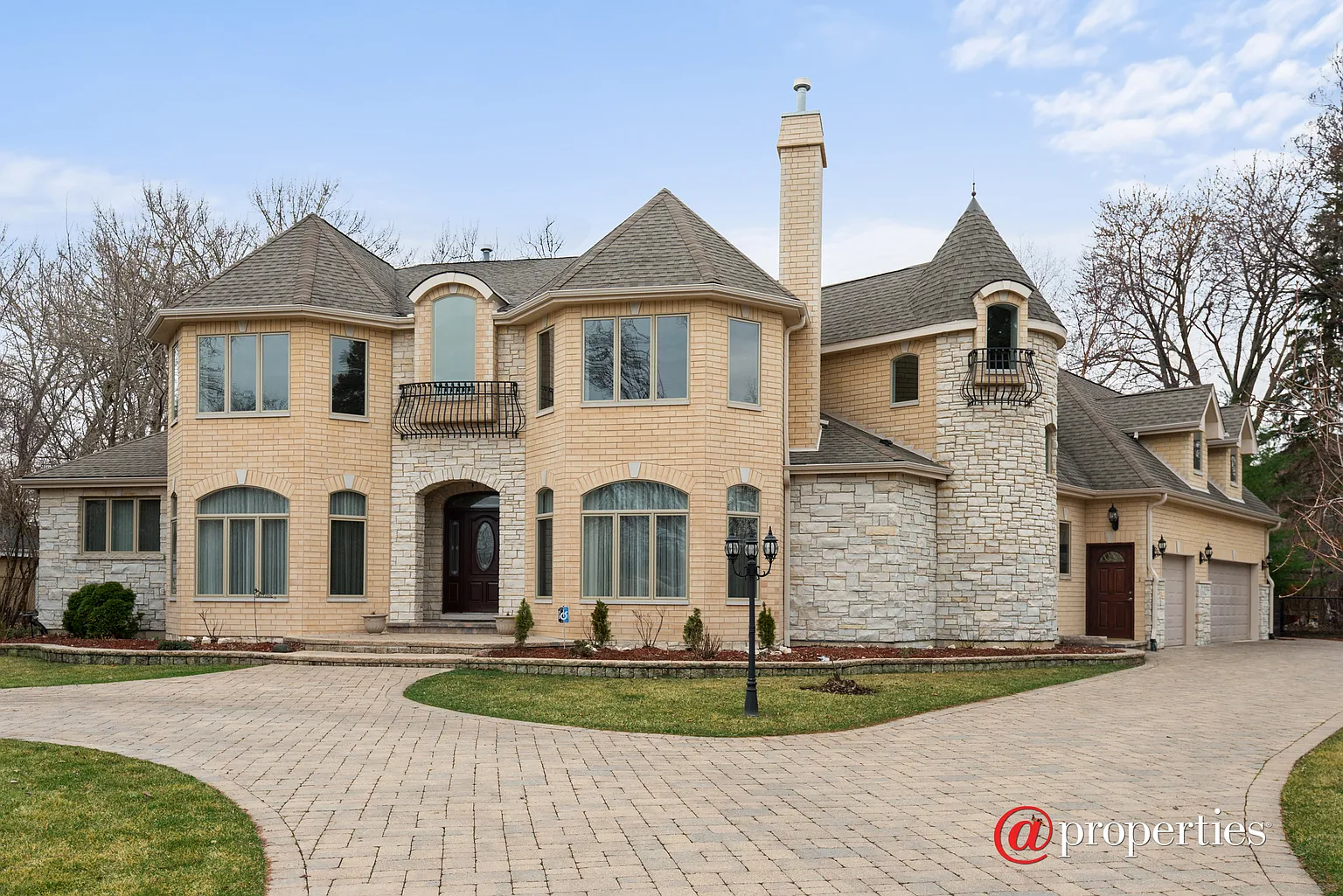 238 Linden Rd photo 1