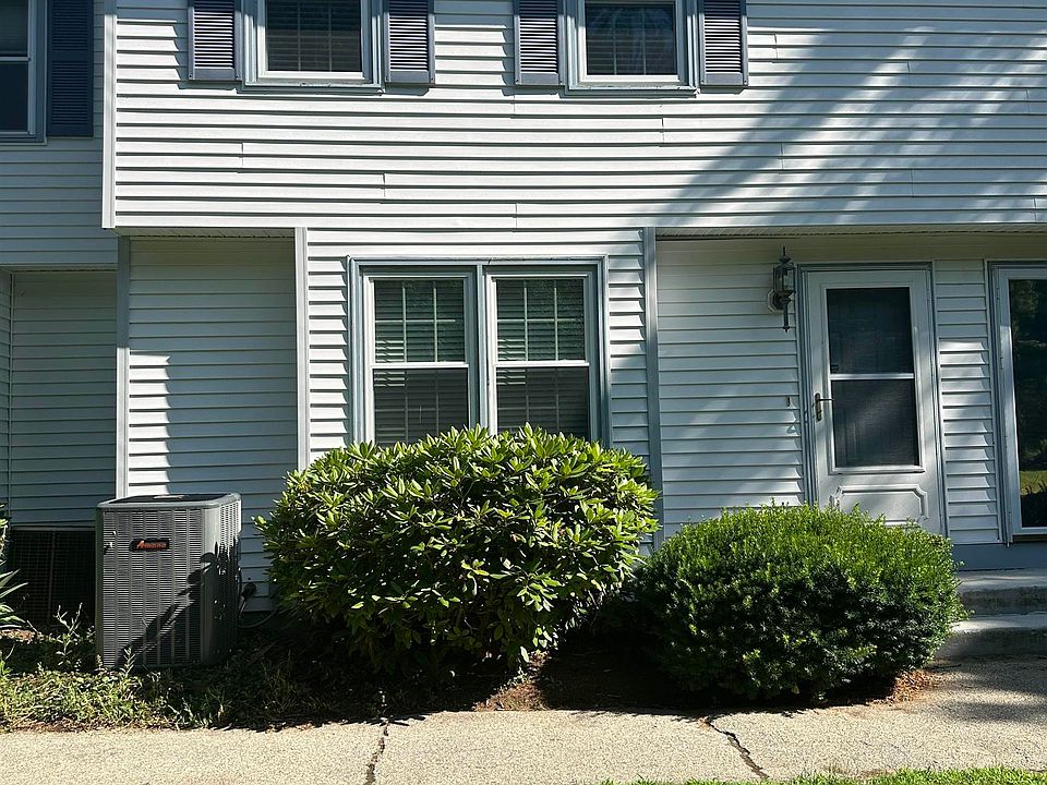 1st image of 6 Lochmere Lane #367