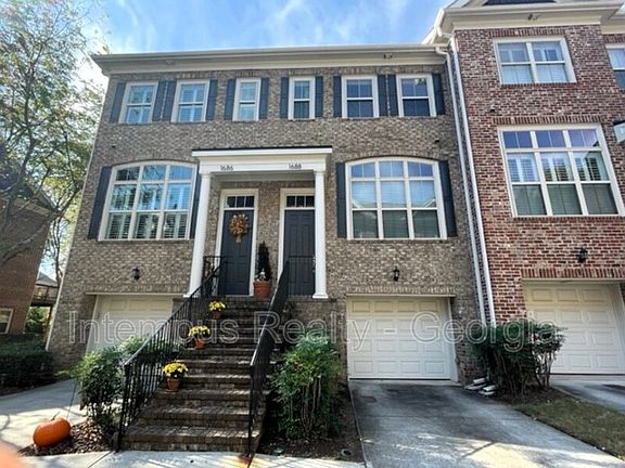 2nd image of 1688 Mosaic Way
