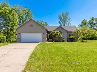 57 Rollingbrook Dr NE, Ada, MI 49301