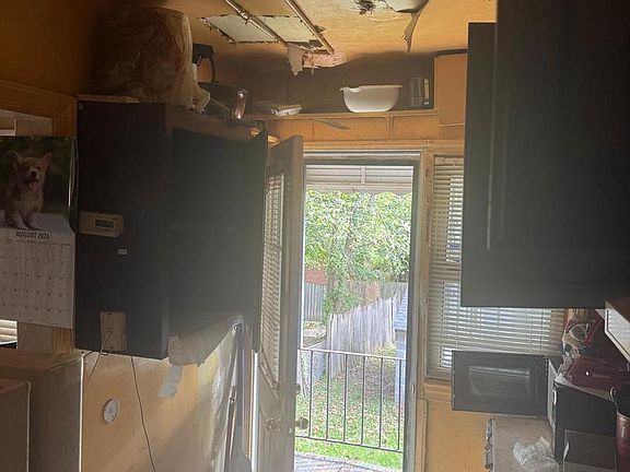 5th image of 3474 23rd St SE