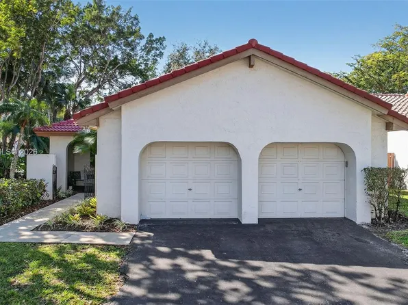 2141 Austin, Weston, FL 33326