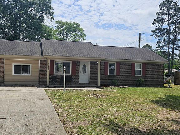 2nd image of 1205 Cagle St NE