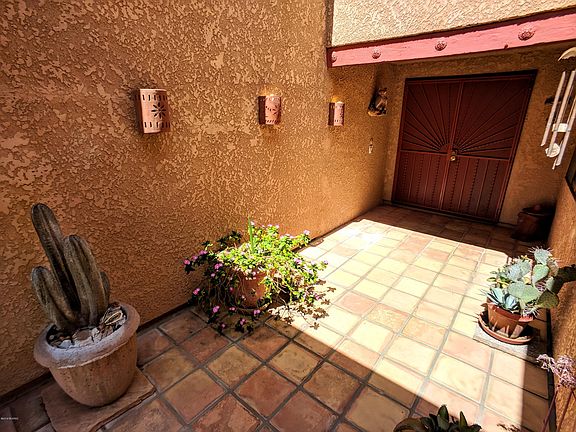 3rd image of 7409 N Mowry Pl