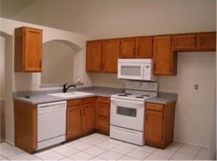 956 E Vaughn Ave, Gilbert, AZ 85234