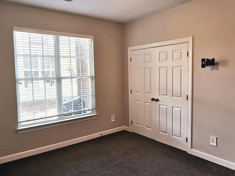 2926 Sweetleaf Ln — Photo 23