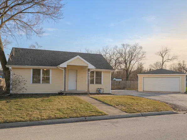 4915 156th St, Oak Forest, IL 60452