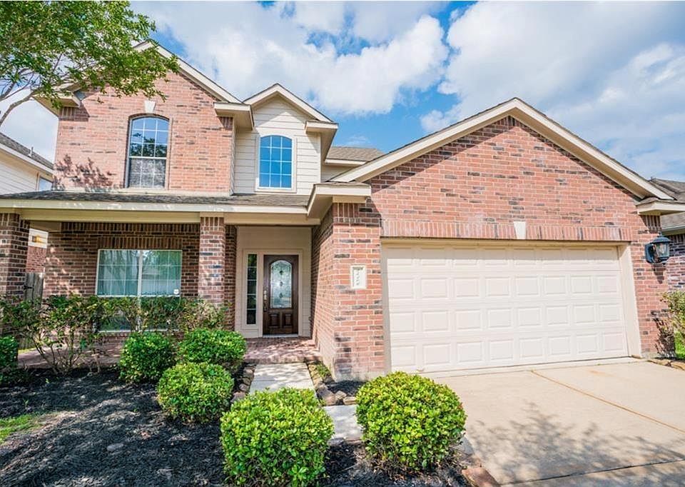 1st image of 25206 Sierra Woods Ln