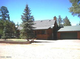 1980 Christmas Pine Rd, Overgaard, AZ 85933