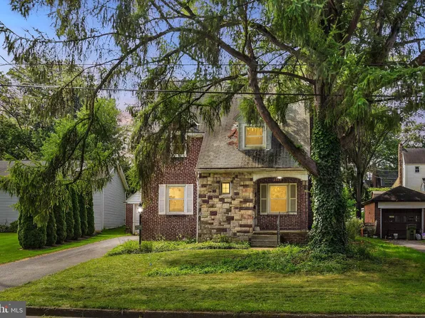 2929 Locust Ln, Harrisburg, PA 17109