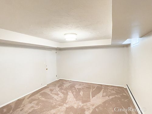 3rd image of 3648 Stettinius Ave APT 5