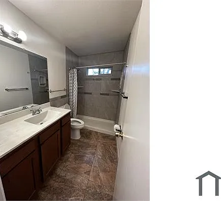 1428 Corfield Ln SW — Photo 3