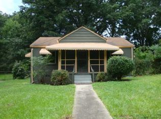 3121 Delowe Dr, East Pt, GA